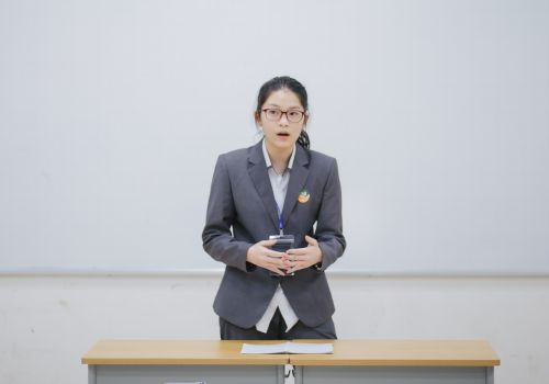 Chương trình tranh biện Debate & Public Speaking